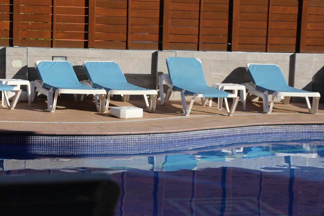Hotel Tossamar ตอสซาเดมาร์ ภายนอก รูปภาพ