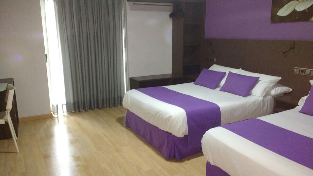 Hotel Tossamar ตอสซาเดมาร์ ภายนอก รูปภาพ